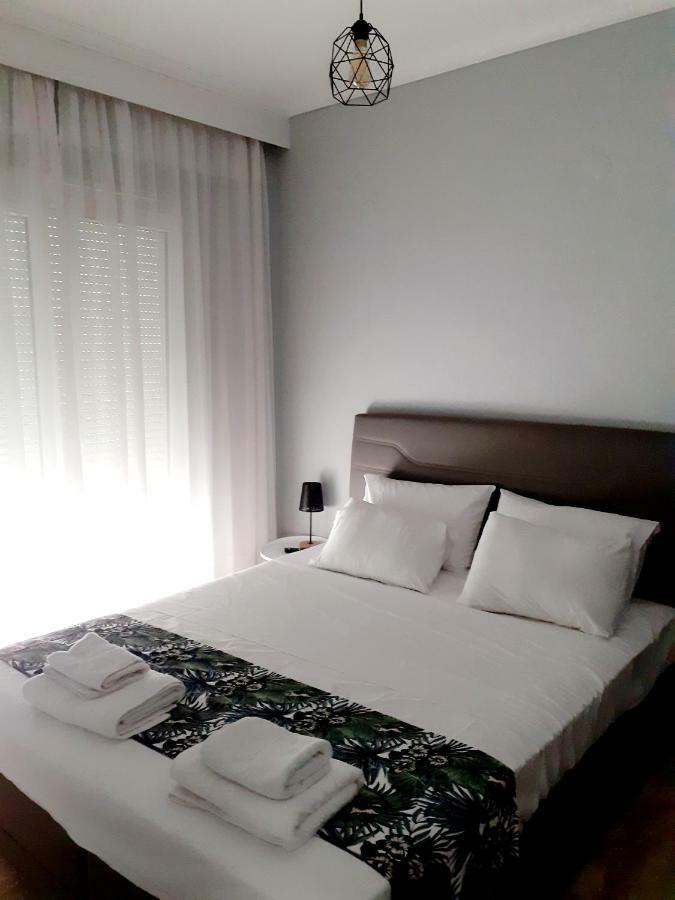 Néa Péramos Glykanisos Suites מראה חיצוני תמונה