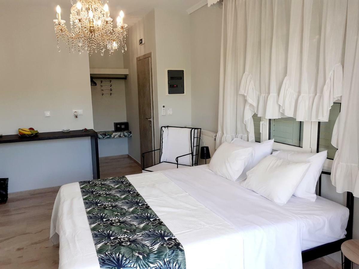 Néa Péramos Glykanisos Suites מראה חיצוני תמונה